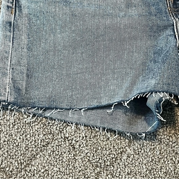 Old Navy Shorts Womens Size 8 Two Toned Denim O.G. Straight High Rise Jean NWT - Picture 5 of 12